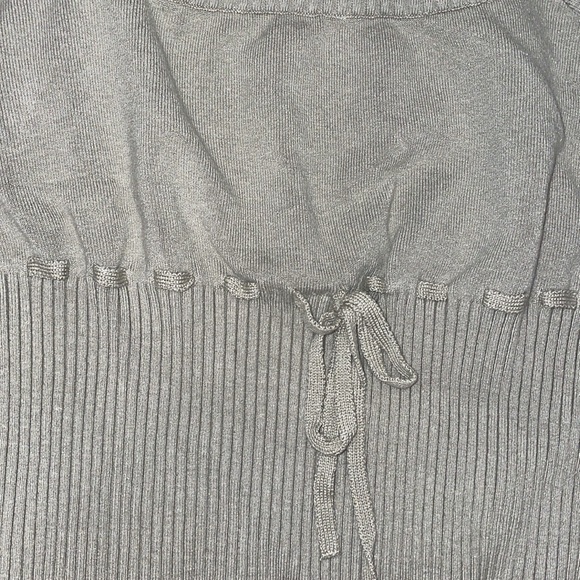 BDG sage green long sleeve crop - Picture 3 of 5